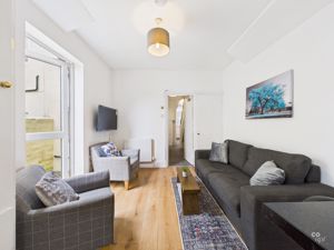 Photo 19- click for photo gallery